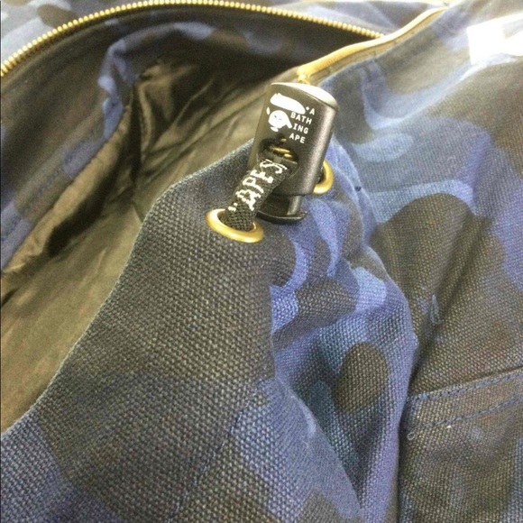 Bape X Carhartt jacket - Picture 4 of 4